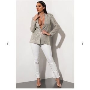 Akira Silver Glitter Blazer! 🧥